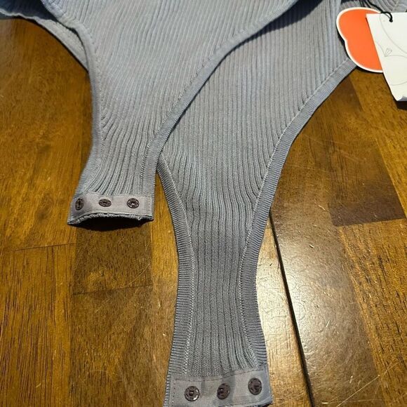 Cider Womens Plus Size 4XL Gray Ribbed Collar Knitted Bodysuit Stretch Top New - Picture 8 of 14